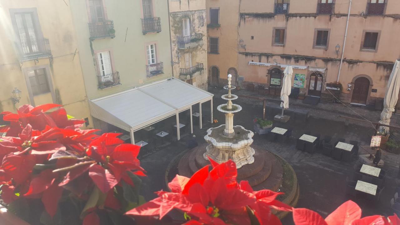 Villa Julia Bosa Bagian luar foto
